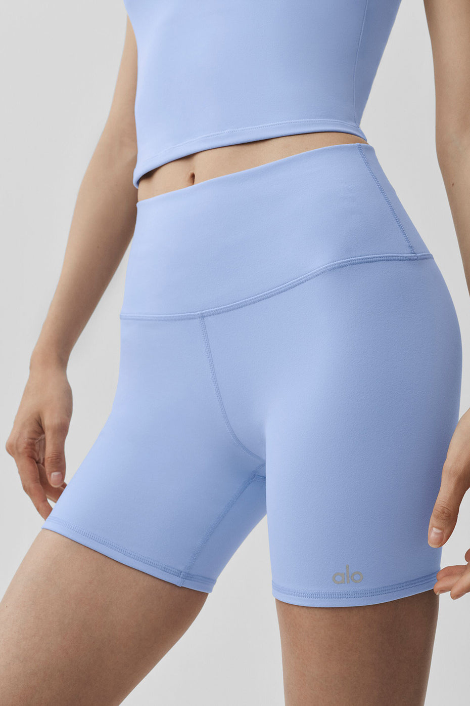 5 Airbrush High-Waist Biker Short - Light Provence Blue